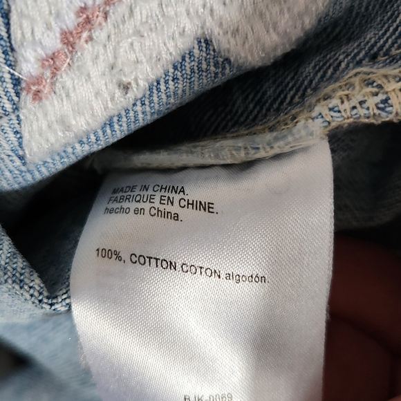 BeBe Women's Denim Jacket with Floral Embroidery And Rhinestones & Pockets - Picture 7 of 9